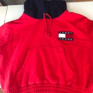 Tommy Hilifiger cropped hoodie